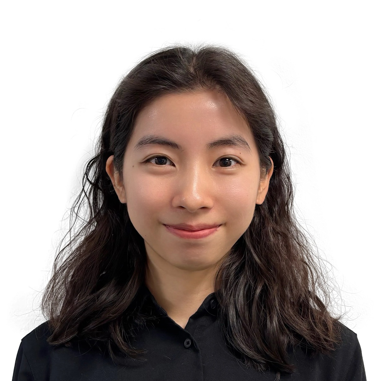 Headshot of Bella Min