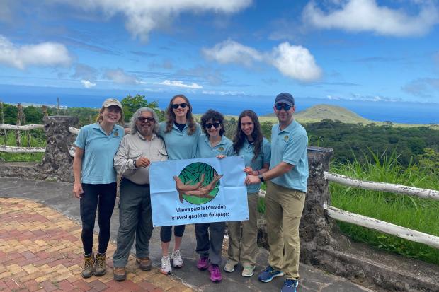Under the umbrella of the Galápagos Education and Research Alliance, Penn Vet professor Daniel Beiting (far right) and others from Penn visited San Cristóbal Island in March, where they engaged students and scientists in water quality testing. (Image: Courtesy of Daniel Beiting)