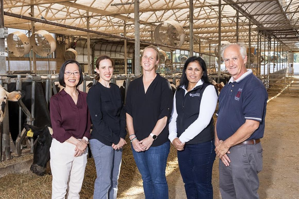 Penn Vet Faculty at a Farm