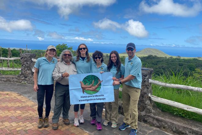 Under the umbrella of the Galápagos Education and Research Alliance, Penn Vet professor Daniel Beiting (far right) and others from Penn visited San Cristóbal Island in March, where they engaged students and scientists in water quality testing. (Image: Courtesy of Daniel Beiting)
